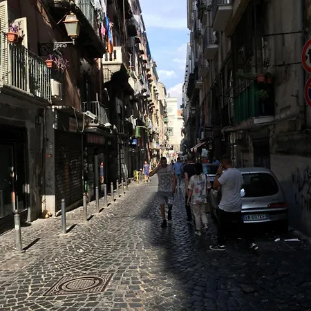 La Nel Vicolo Bed & Breakfast Naples